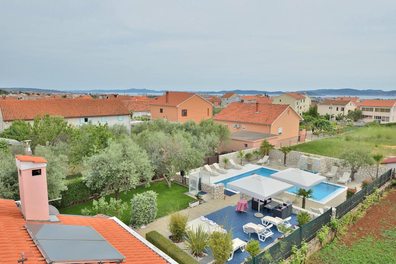 Villa Dalmatina Zadar Mit Pool Exterior photo